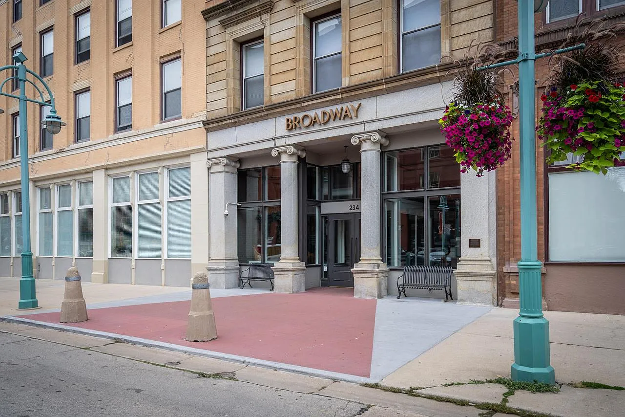 234 North Broadway STREET #208 photo 1