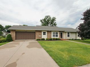 2000 13th St, Coralville, IA 52241