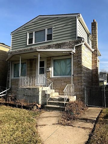 2nd image of 3413 N Pacific Ave