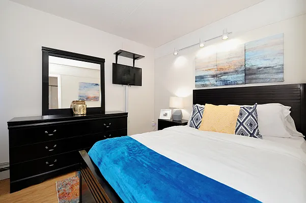 Rented by Corcoran | media 9