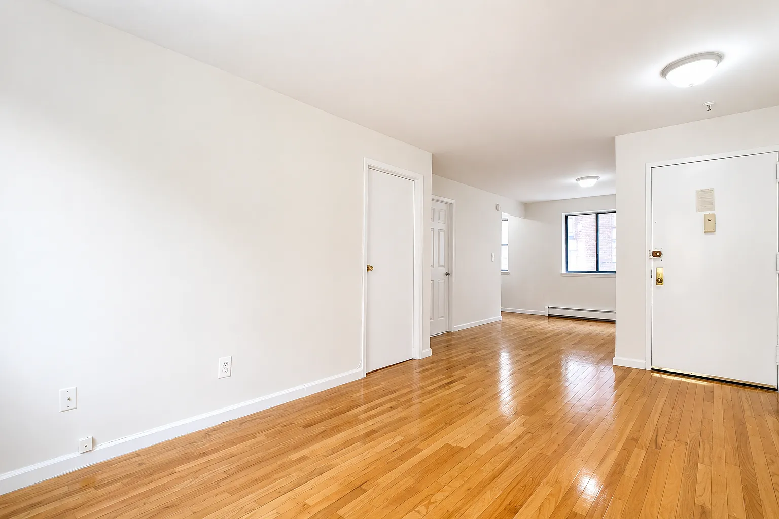 47 Cooper Street — Photo 4