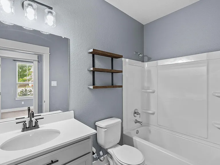 525 Compania Cv — Photo 6
