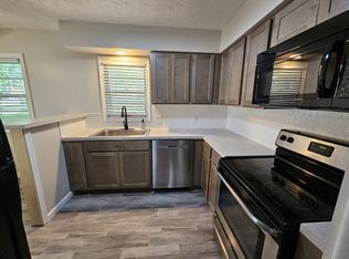 7034 Lafayette Ave, Omaha, NE 68132