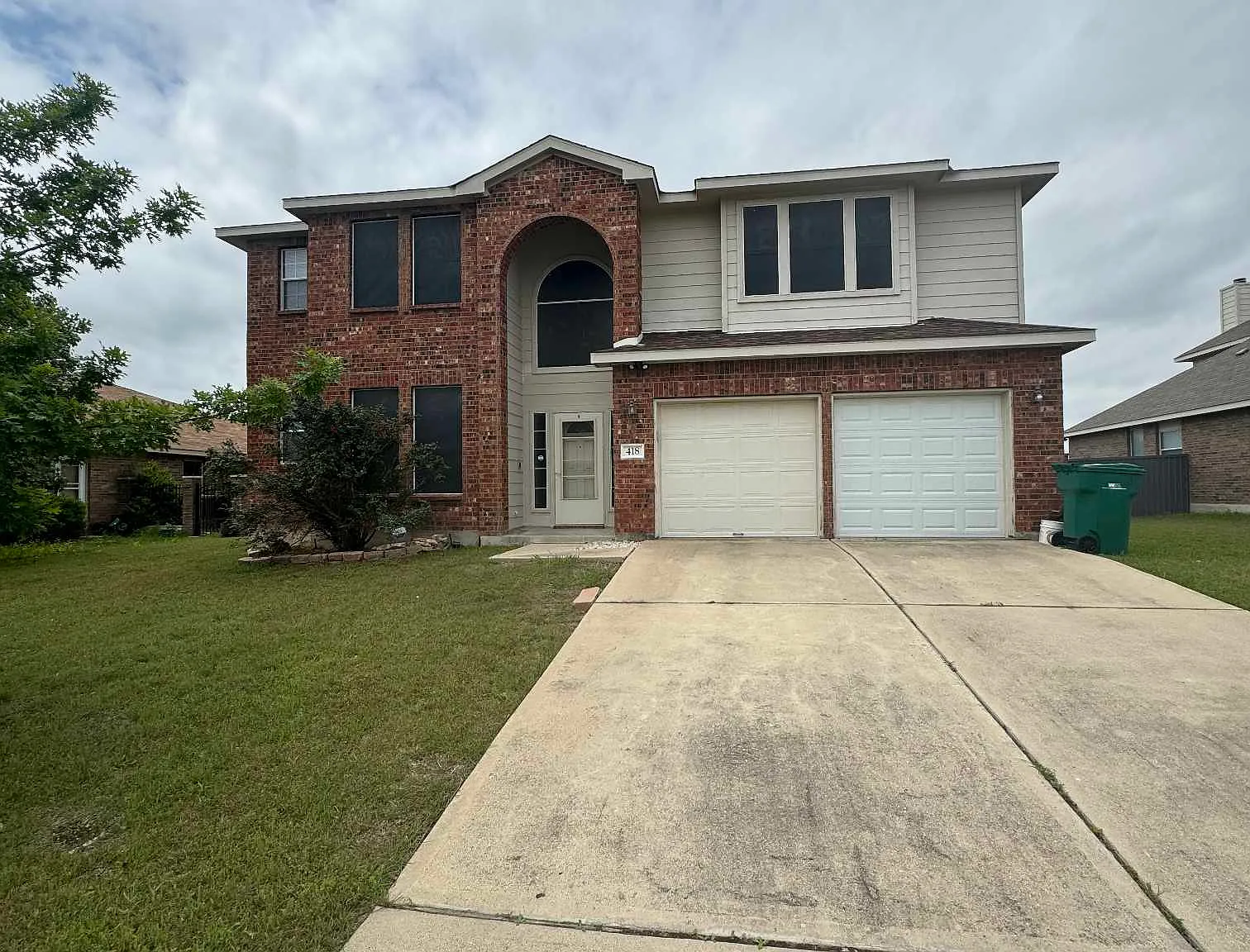 418 West Iowa Drive - 1 — Photo 1