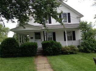 49 High St, Spencer, MA 01562