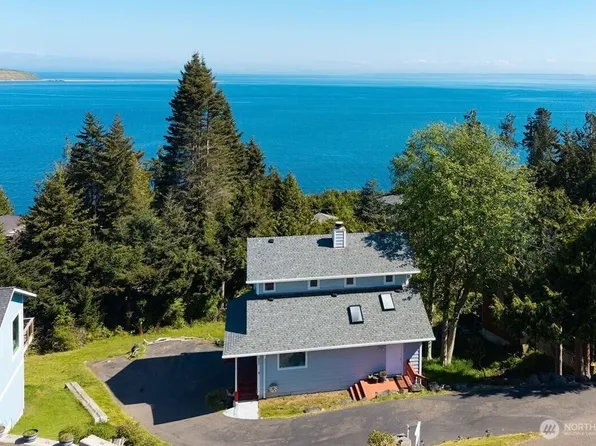 320 N North Street, Sequim, WA 98382