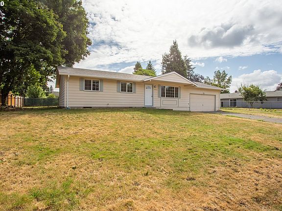 3rd image of 8403 NE 123rd Ave