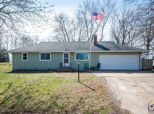 801 SE Baldwin Rd, Topeka, KS 66607