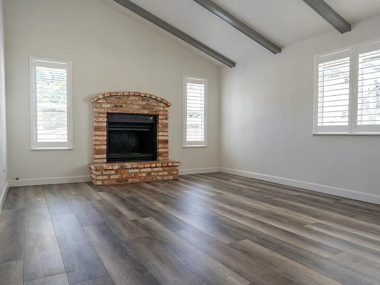 3500 Summit Dr — Photo 11