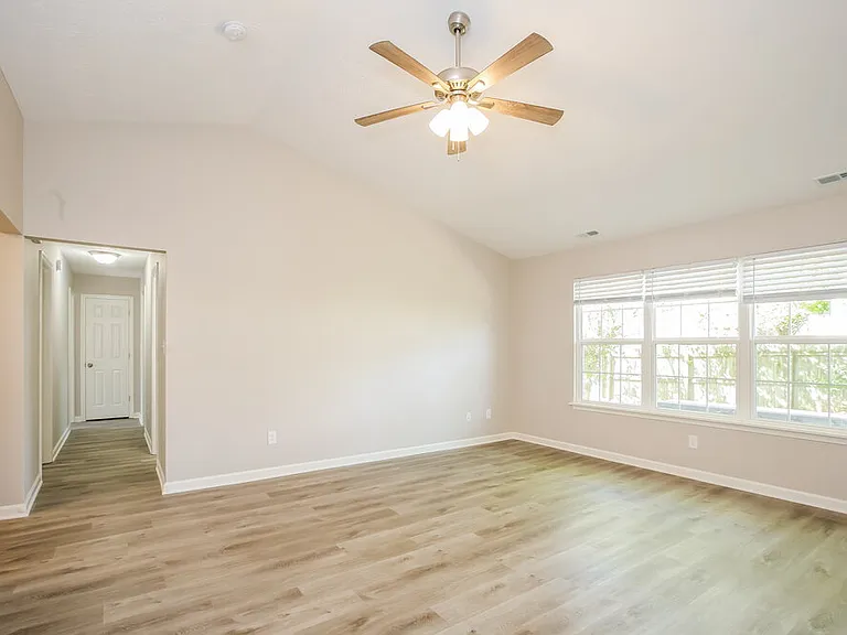 6114 King Lear Ct — Photo 4