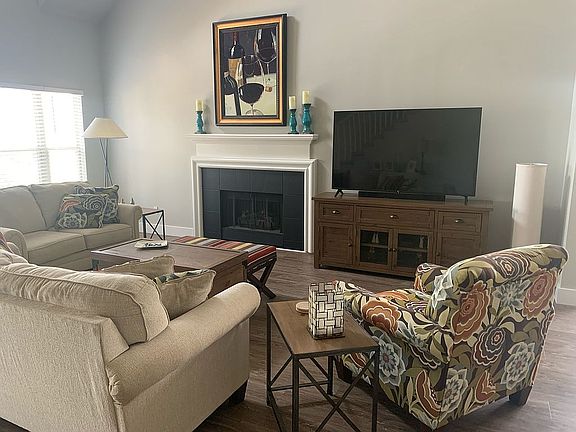 Living area w/ gas fireplace