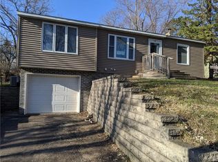 1109 13th Ave E, Menomonie, WI 54751