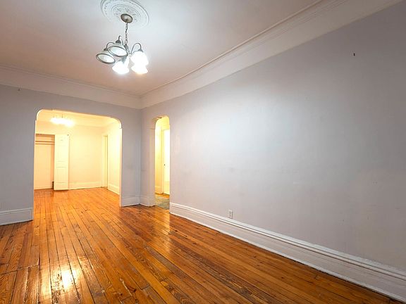 2nd image of 277 6th Ave #2