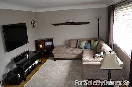 3rd image of 5660 Hollowview Ct
