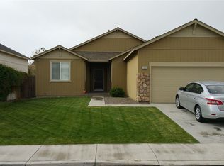 1151 Shadow Ln, Fernley, NV 89408