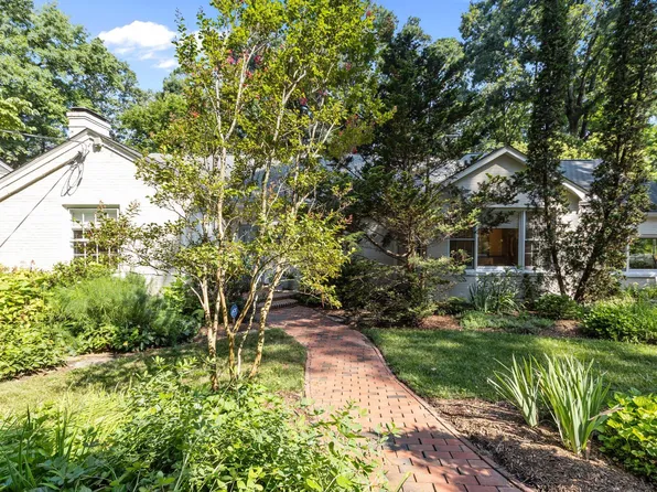 2706 Stuart Dr, Durham, NC 27707