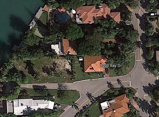 9200 Bay Dr, Surfside, FL 33154