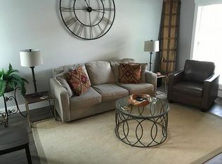 210 Long Plantation Blvd APT Q, Lafayette, LA 70508