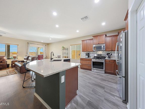 3rd image of 20587 N 259th Drive