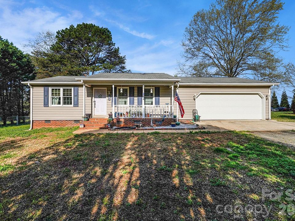 1st image of 2040 Providence Church Rd