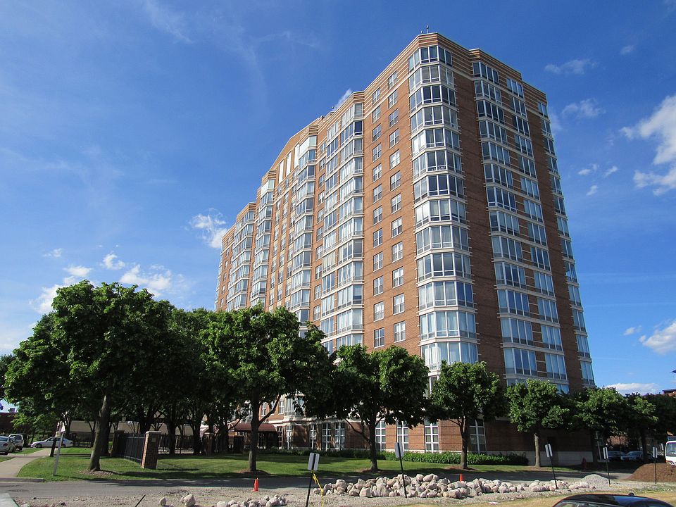 1st image of 250 E Harbortown Dr APT 906