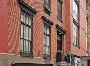 320 W 15th St, New York, NY 10011
