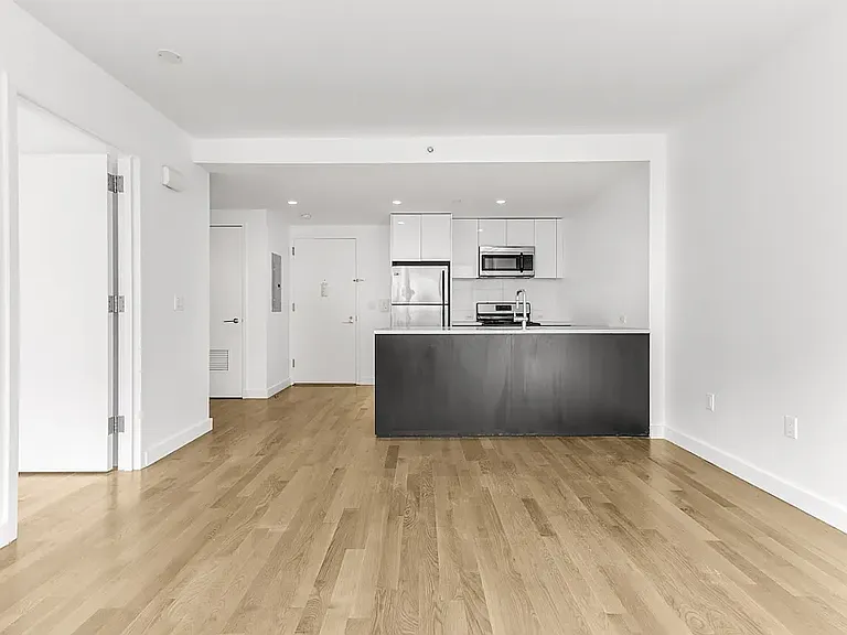 316 Bergen St #514 — Photo 2