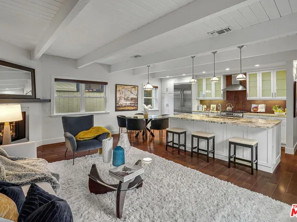 1100 N Beverly Glen Blvd, Los Angeles, CA 90077