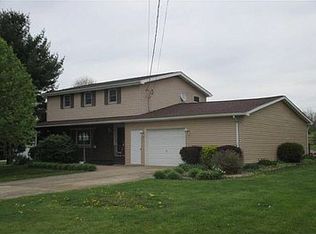 125 Strawcutter Rd, Derry, PA 15627