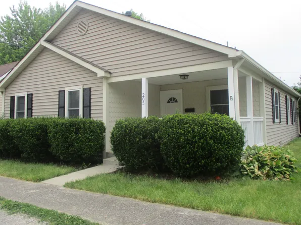 205 N Main St, Roachdale, IN 46172