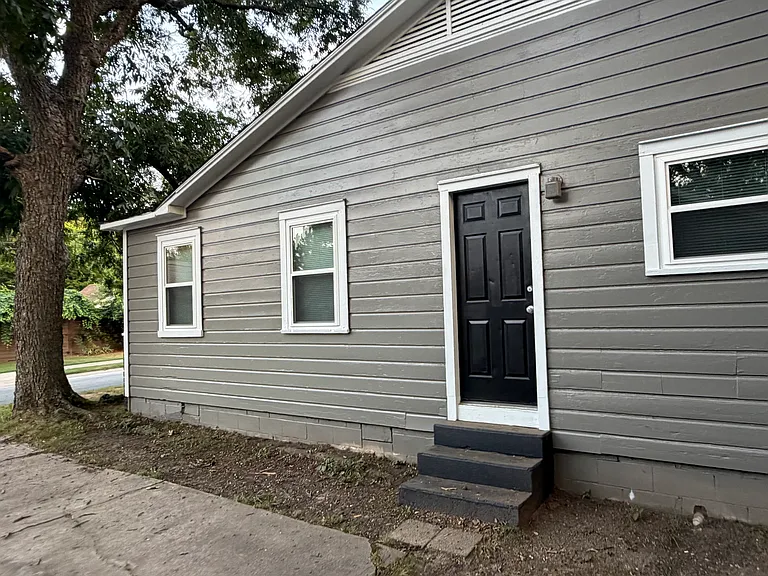 1310 S 21st St — Photo 27