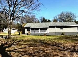 426 Gun Club Rd, Denison, TX 75021