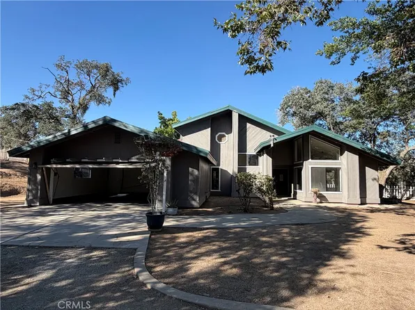 29642 Hart Oaks Dr, Keene, CA 93531