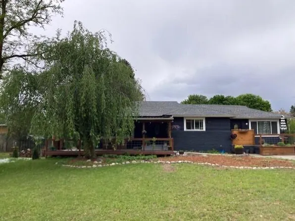 750 S Larch St, Kettle Falls, WA 99141
