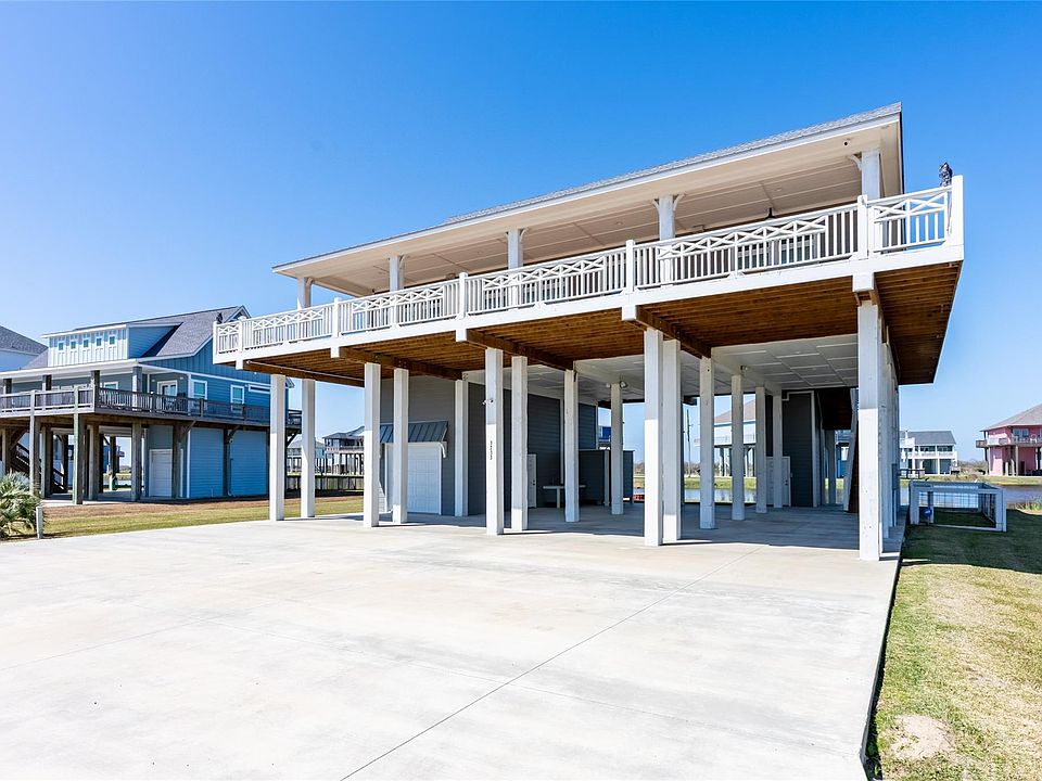 1st image of 3733 Biscayne Beach Rd