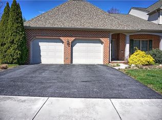 1 Beilman Ct, Mechanicsburg, PA 17055