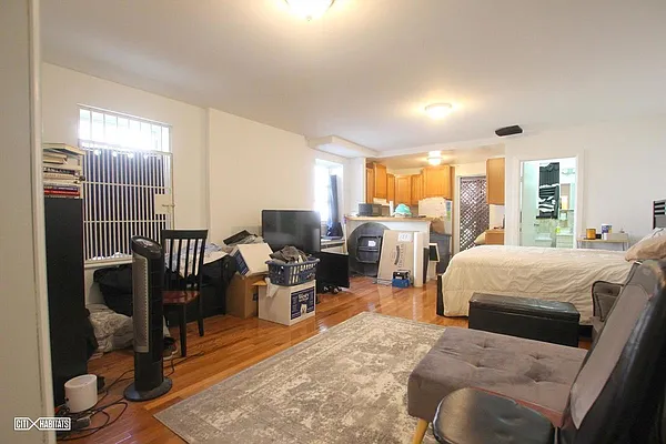 Rented by Corcoran | media 20