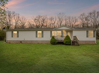 2344 Buttrey Rd, Bon Aqua, TN 37025
