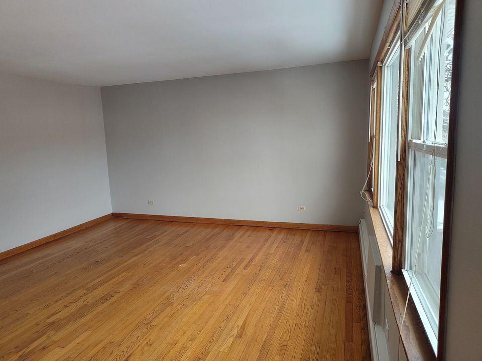 1st image of 3601 S Damen Ave #3A