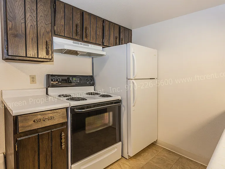 1314 E 16th St — Photo 22
