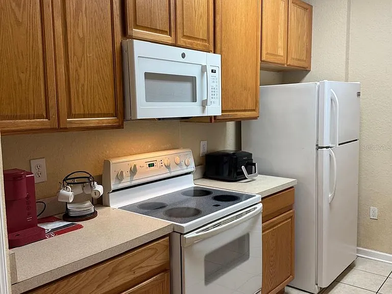 6335 Contessa Dr #204 — Photo 3