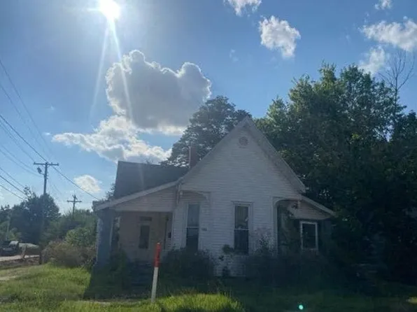 728 Main St, Hope, IN 47246