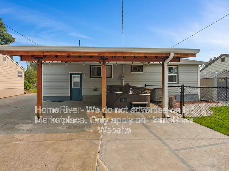 2704 W Hoffman Ave — Photo 15
