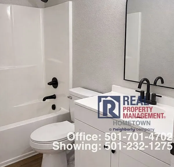 173 Hershell Rd #A — Photo 10