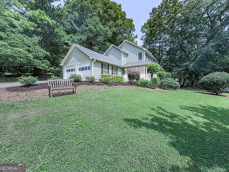 1540 Brookcliff Cir — Photo 2