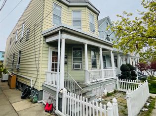 266 Barclay St, Perth Amboy, NJ 08861