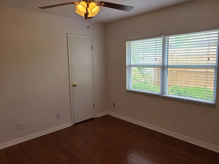 47 Vanderford Rd E — Photo 14