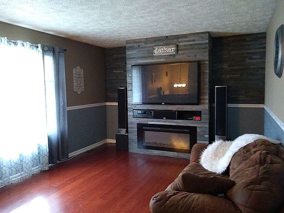 4th image of 3885 S Eastmont Ave