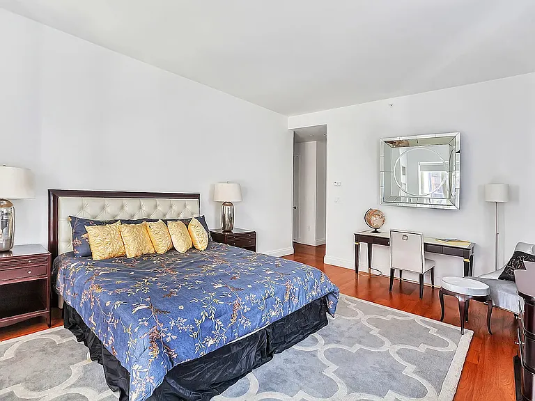 33 W 56th St #14B — Photo 5