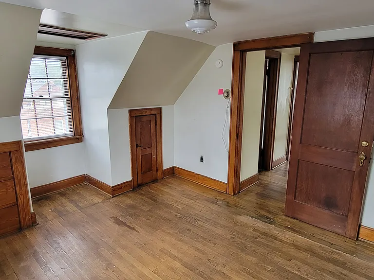 117 S Monroe Ave — Photo 23